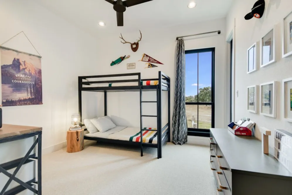 InteriorPhoto for House Plan #306862