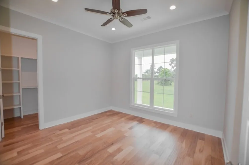 InteriorPhoto for House Plan #302822