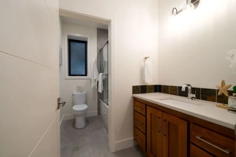 InteriorPhoto for House Plan #348292