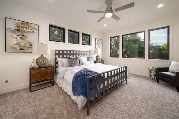 InteriorPhoto for House Plan #348292