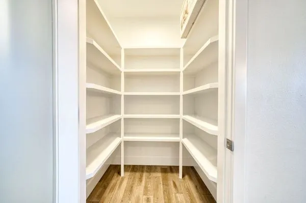 InteriorPhoto for House Plan #348292