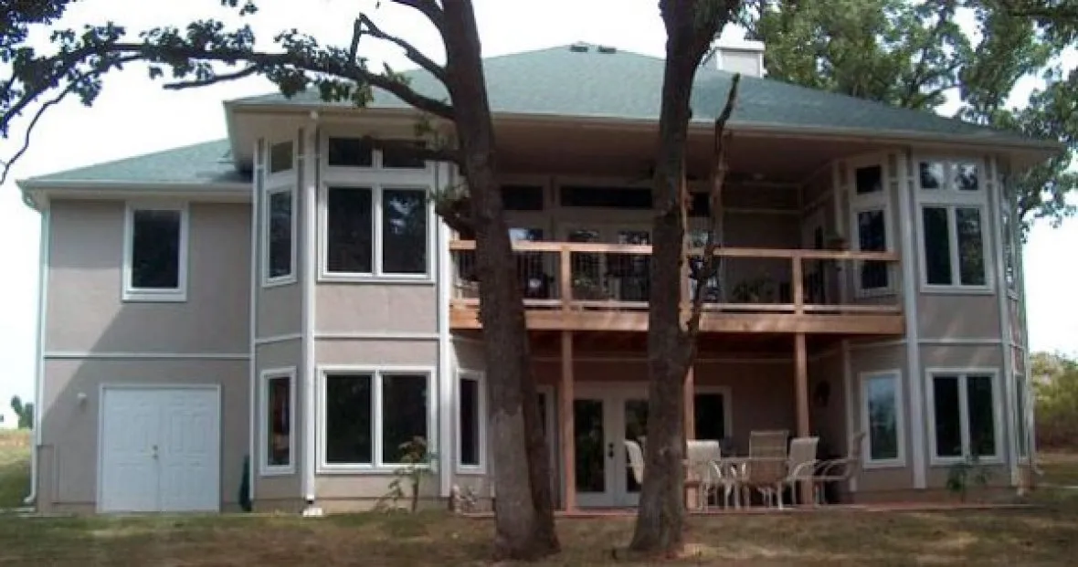 Rear Elevation for House Plan #866523