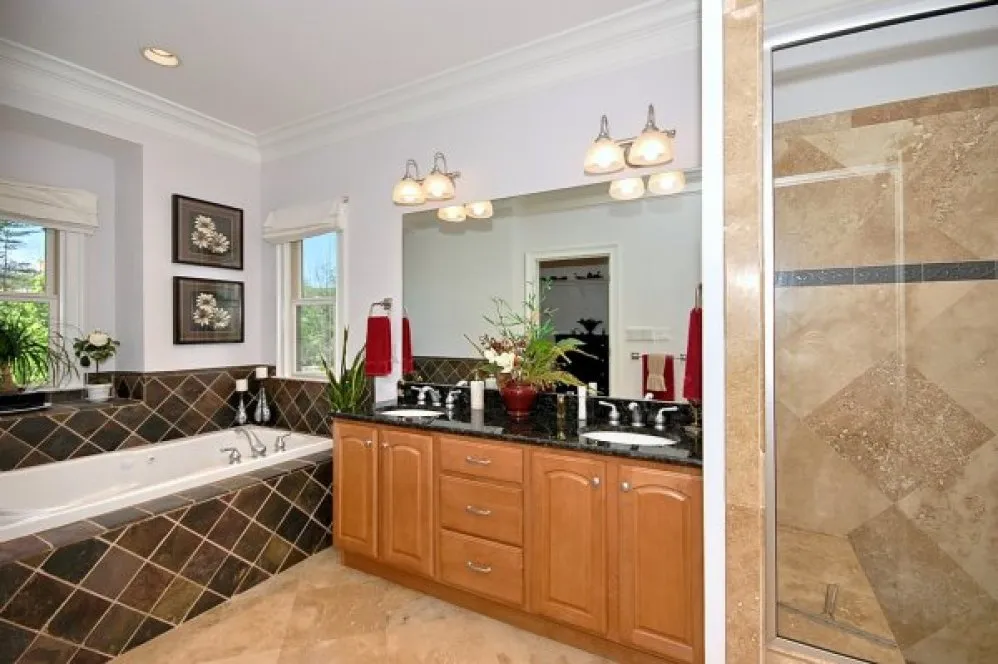 InteriorPhoto for House Plan #156742