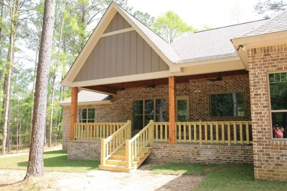 ExteriorPhoto for House Plan #309852