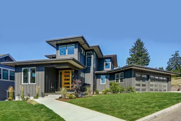 ExteriorPhoto for House Plan #342073