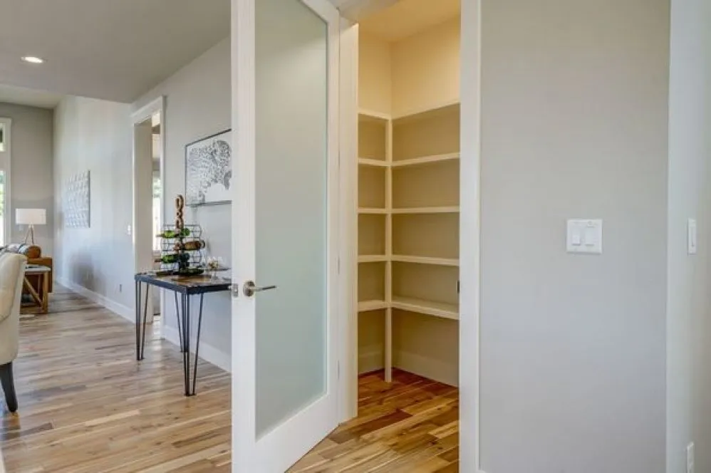 InteriorPhoto for House Plan #342073