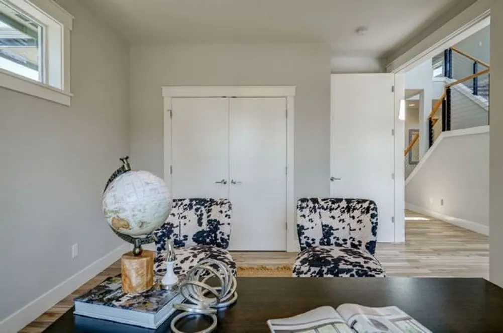 InteriorPhoto for House Plan #342073