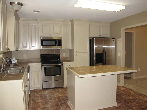 InteriorPhoto for House Plan #303031