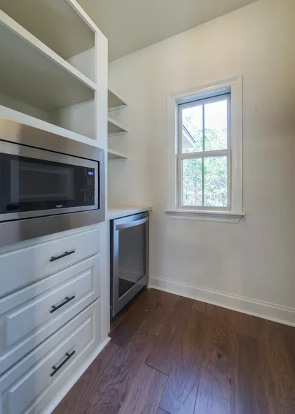 InteriorPhoto for House Plan #306802