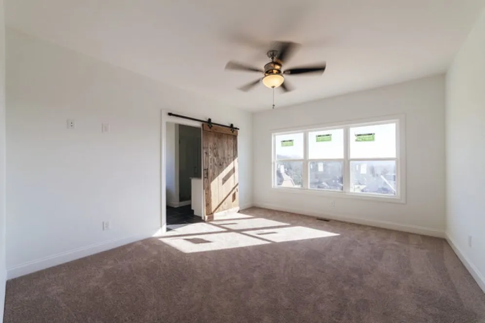 InteriorPhoto for House Plan #302481