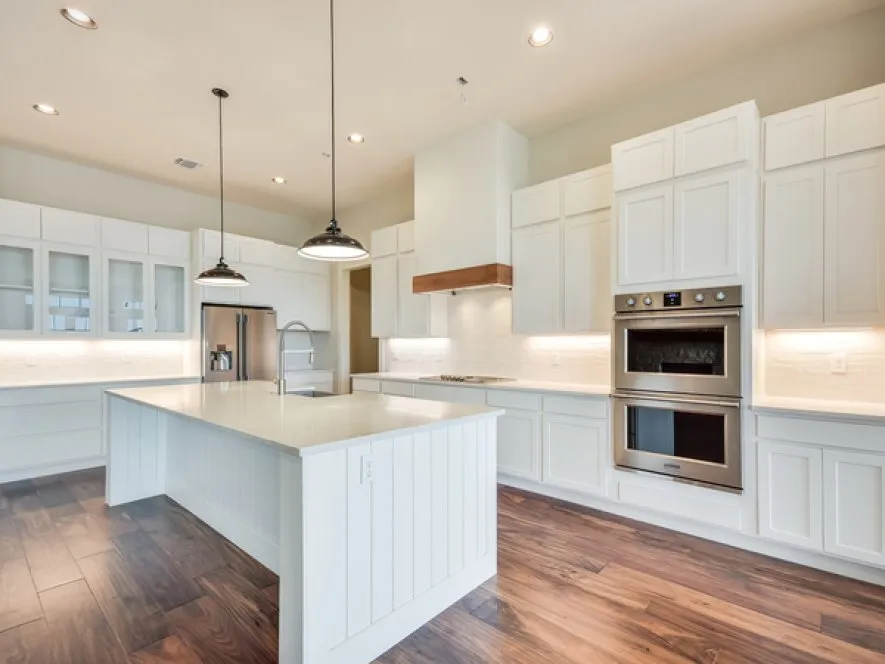 InteriorPhoto for House Plan #301133