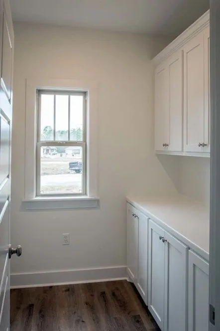 InteriorPhoto for House Plan #302002