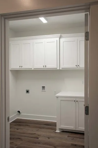 InteriorPhoto for House Plan #302002