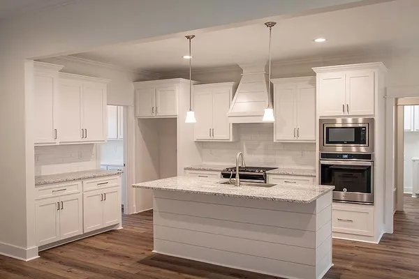 InteriorPhoto for House Plan #302002