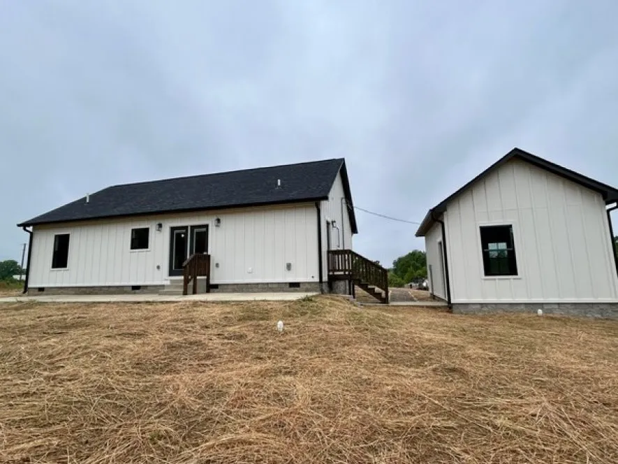 ExteriorPhoto for House Plan #431131