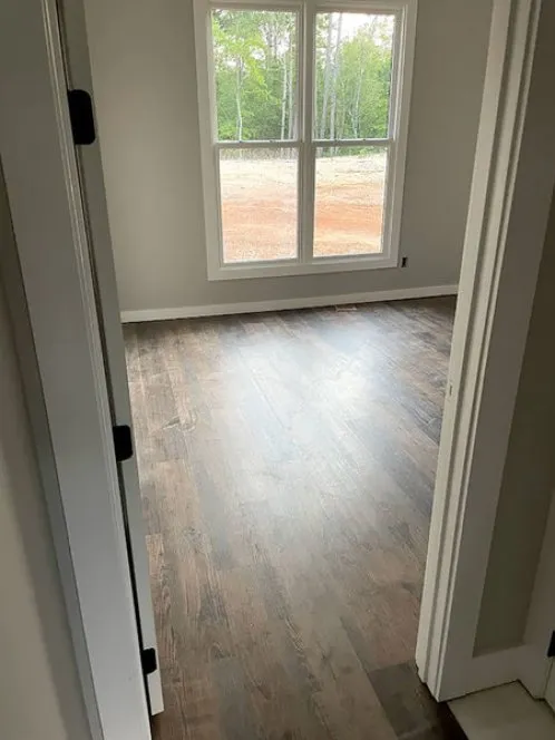 InteriorPhoto for House Plan #304542