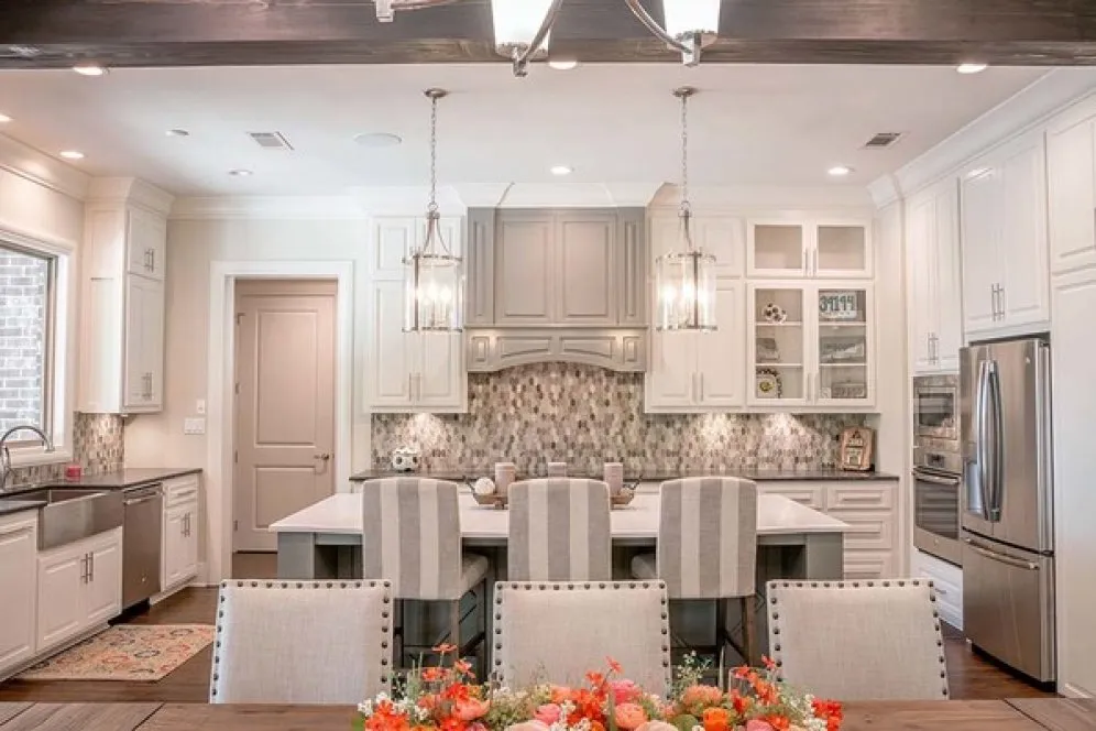 InteriorPhoto for House Plan #303552