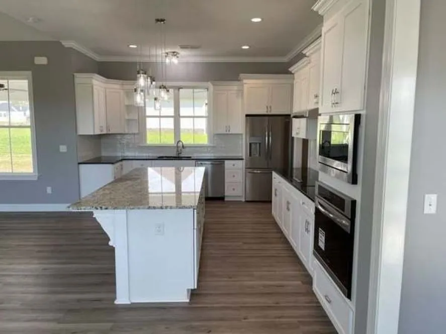 InteriorPhoto for House Plan #900922