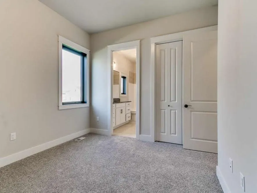 InteriorPhoto for House Plan #152461