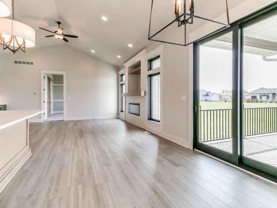 InteriorPhoto for House Plan #152461