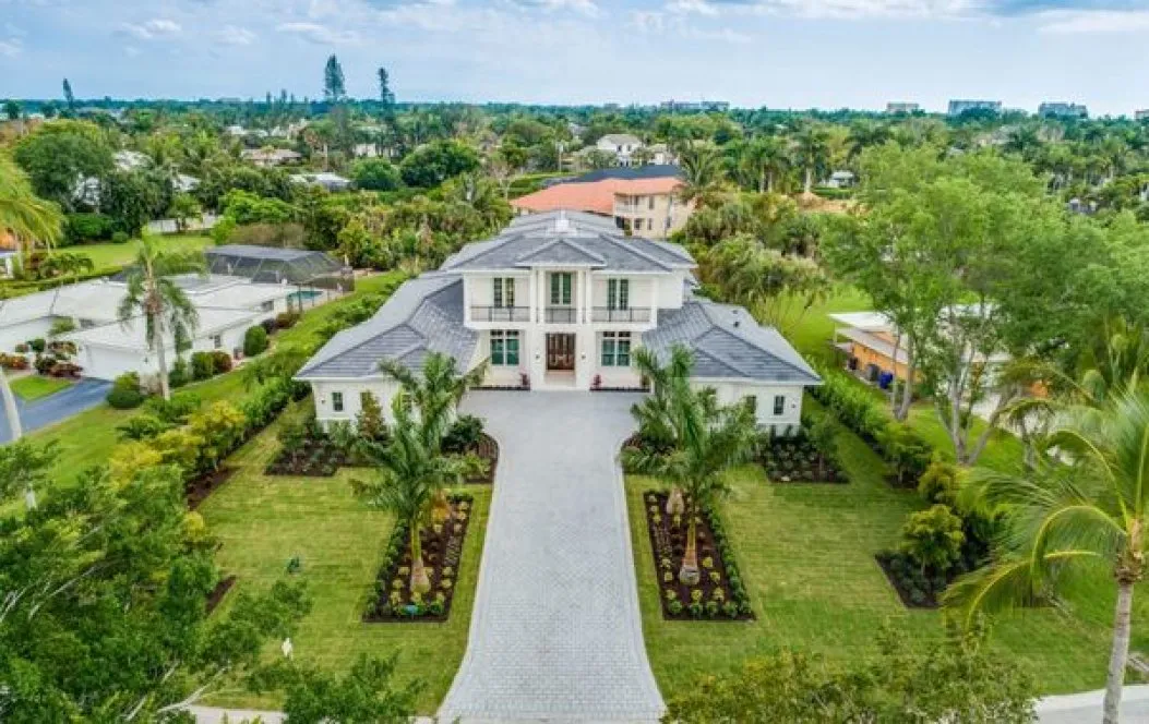 ExteriorPhoto for House Plan #774734