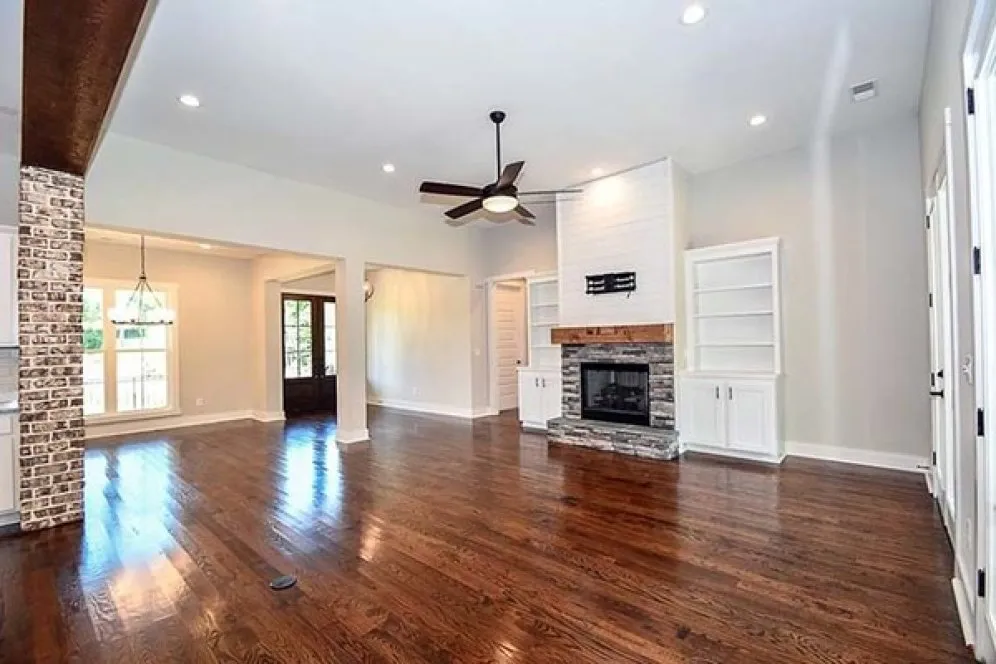 InteriorPhoto for House Plan #309642