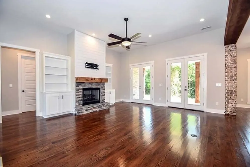 InteriorPhoto for House Plan #309642