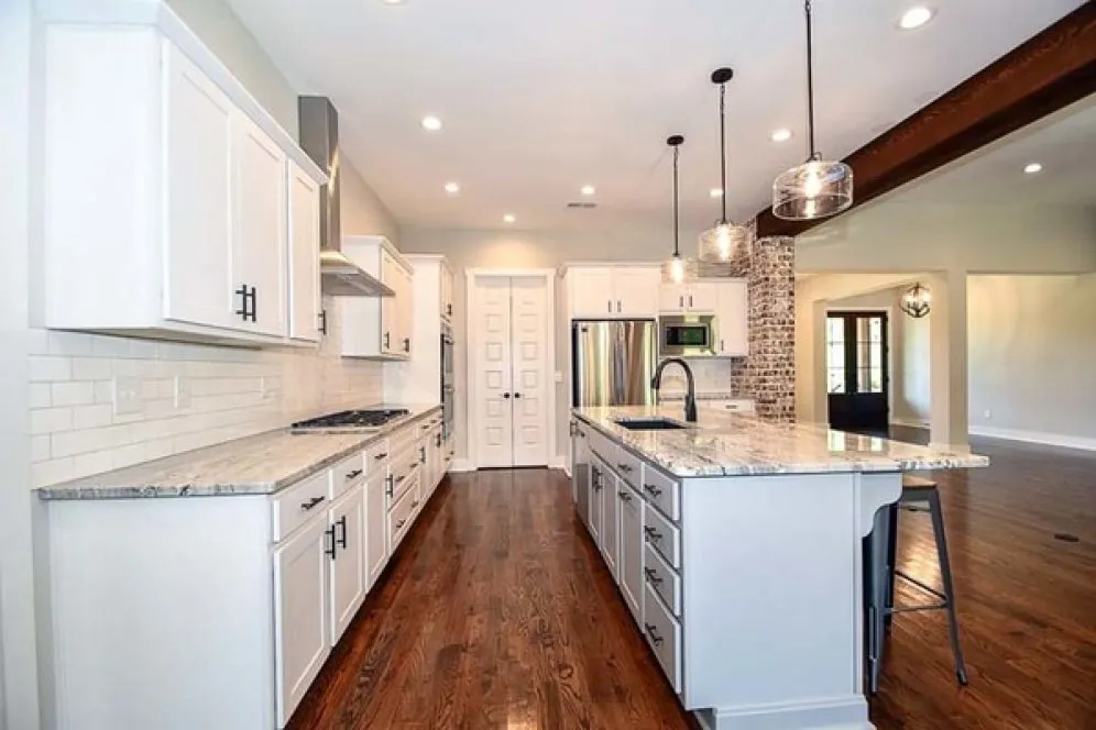 InteriorPhoto for House Plan #309642