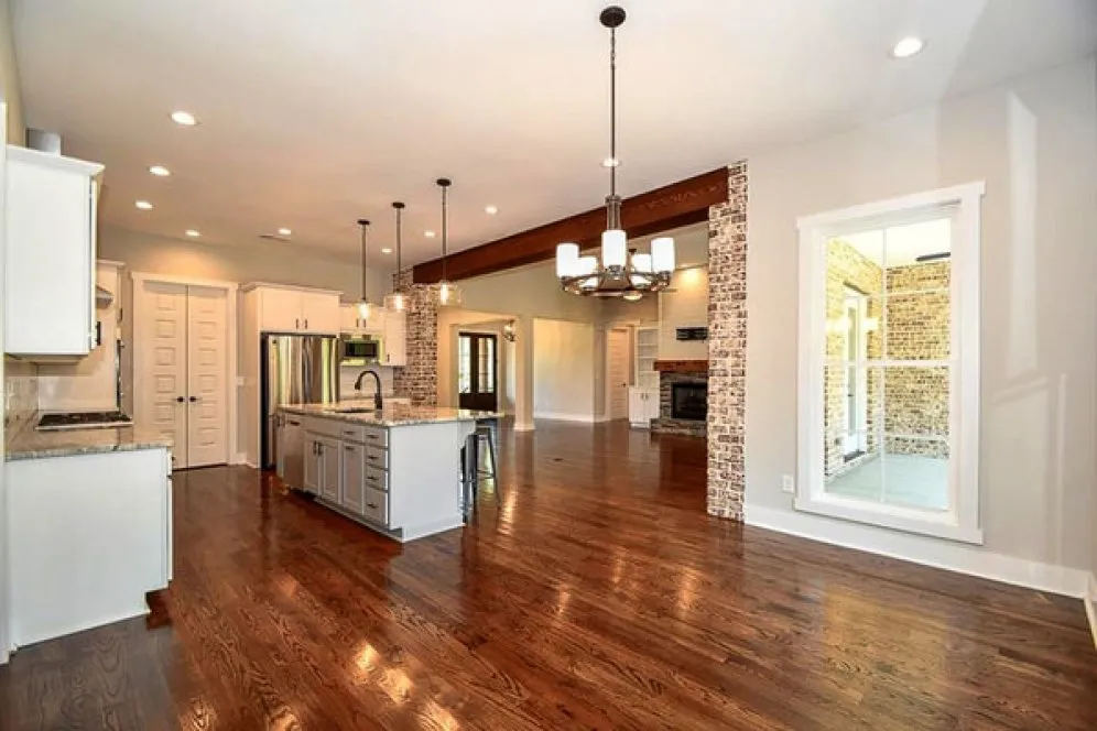 InteriorPhoto for House Plan #309642