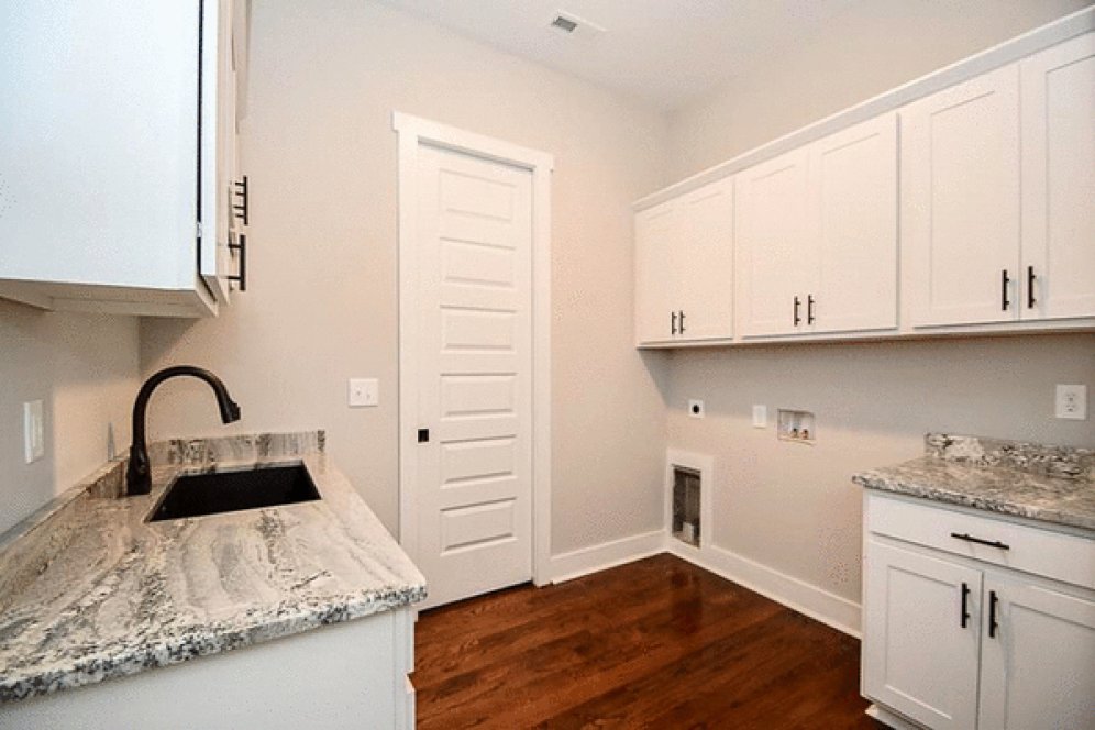 InteriorPhoto for House Plan #309642