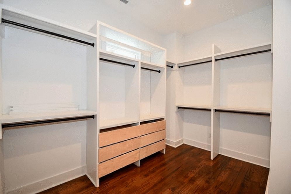 InteriorPhoto for House Plan #309642