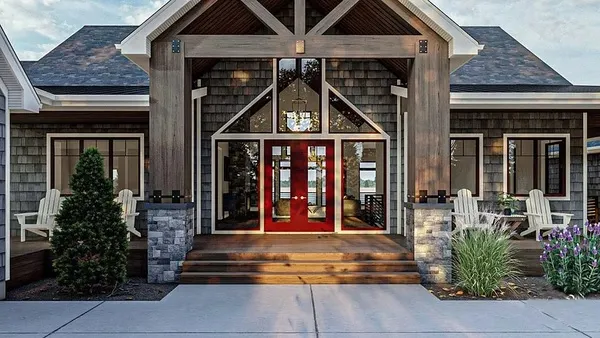 ExteriorPhoto for House Plan #706312