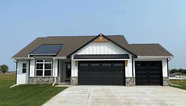 ExteriorPhoto for House Plan #153061