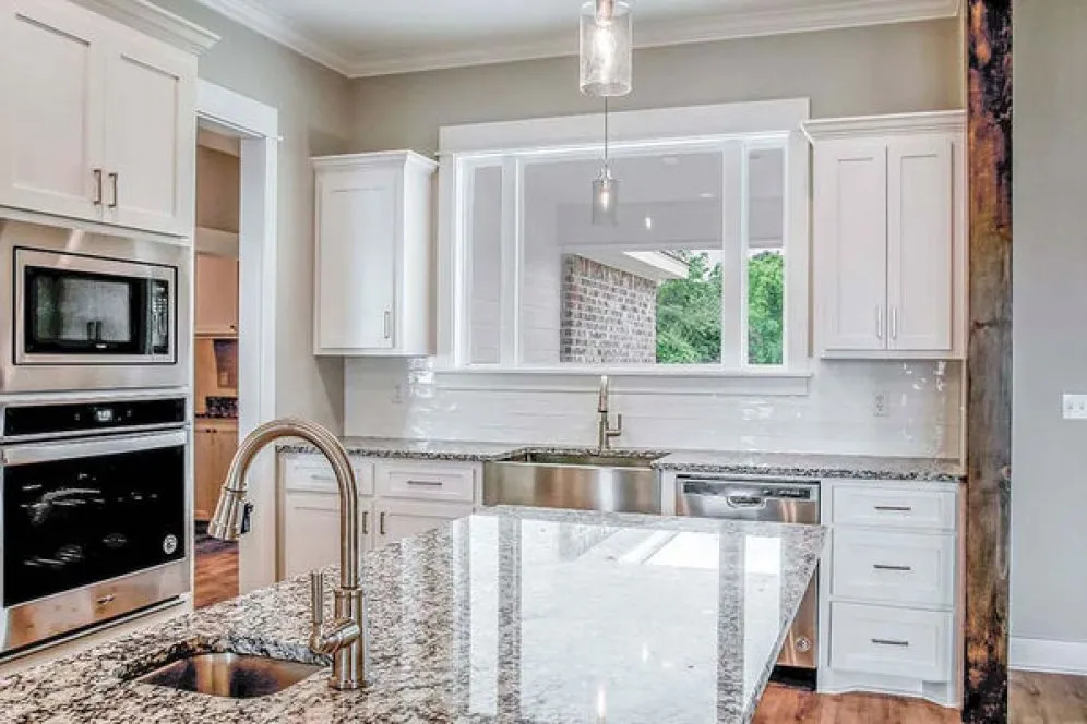 InteriorPhoto for House Plan #305212