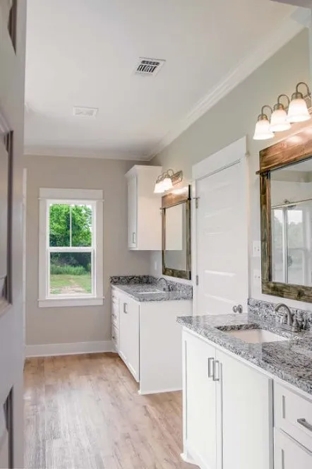 InteriorPhoto for House Plan #305212