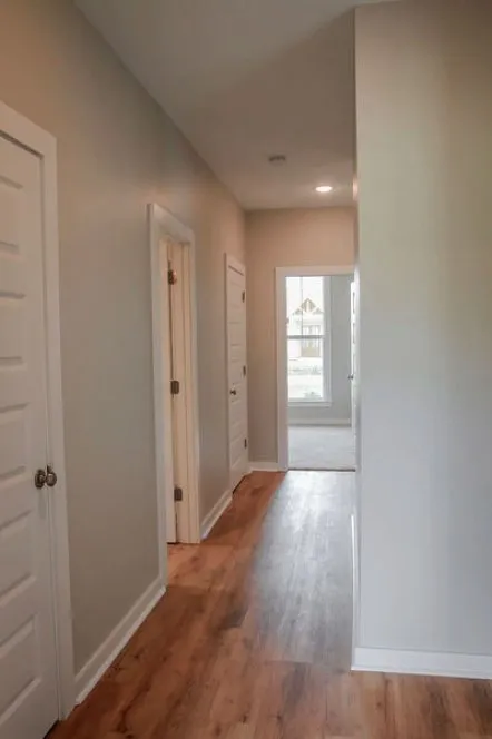 InteriorPhoto for House Plan #305212