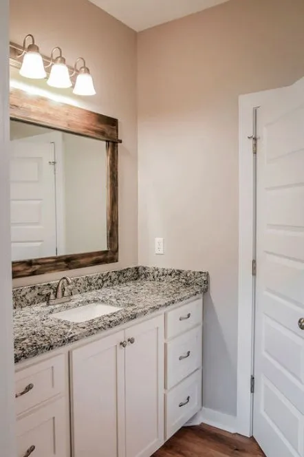 InteriorPhoto for House Plan #305212