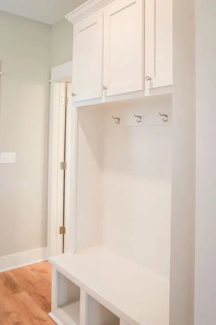 InteriorPhoto for House Plan #305212