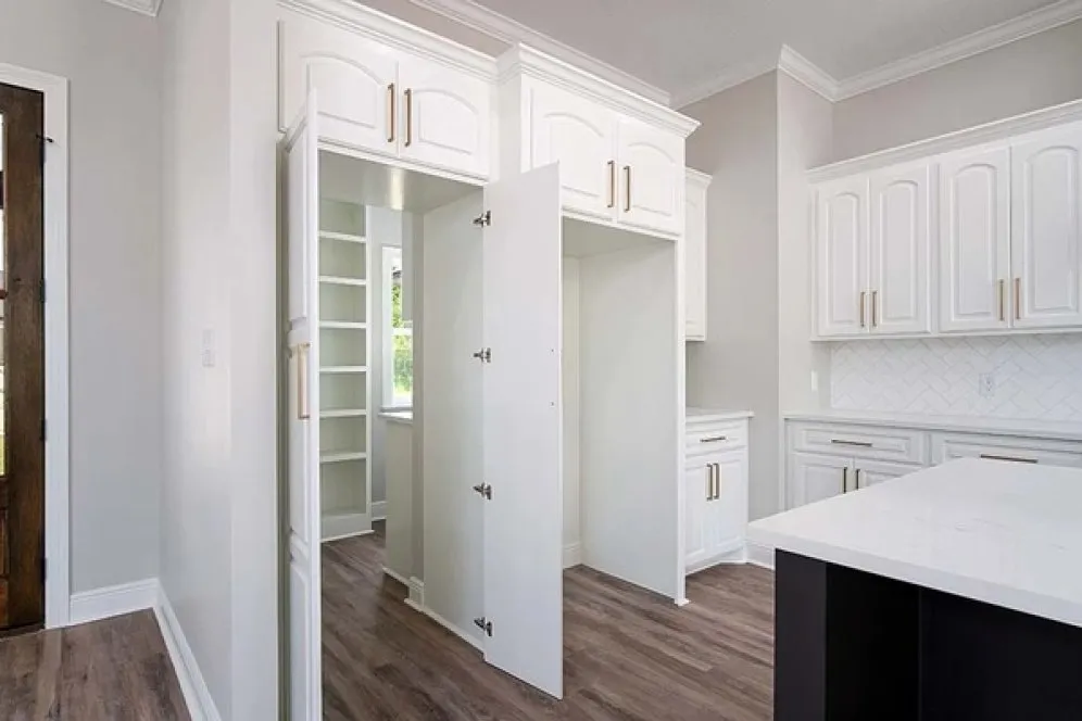 InteriorPhoto for House Plan #302902