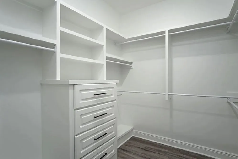 InteriorPhoto for House Plan #302902