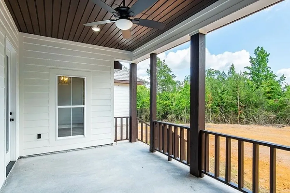 InteriorPhoto for House Plan #302902