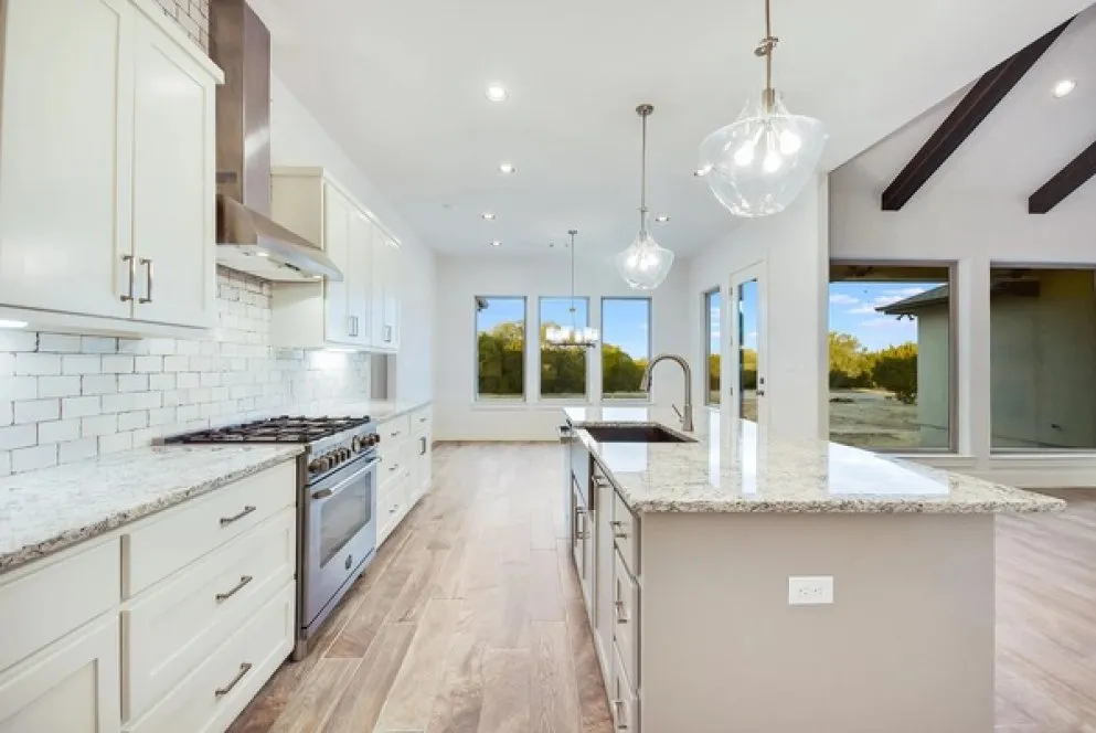 InteriorPhoto for House Plan #304403