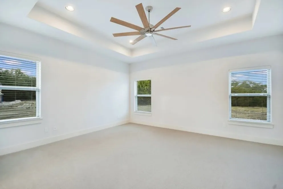 InteriorPhoto for House Plan #304403