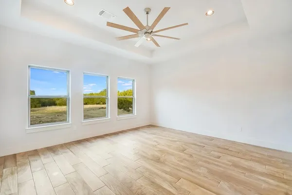 InteriorPhoto for House Plan #304403