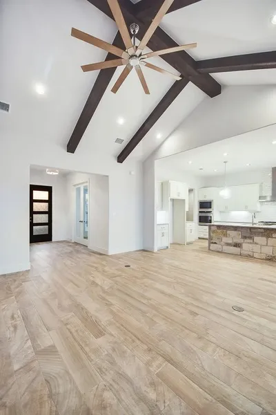 InteriorPhoto for House Plan #304403