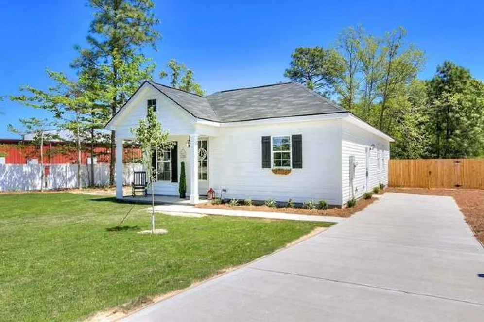 ExteriorPhoto for House Plan #430231