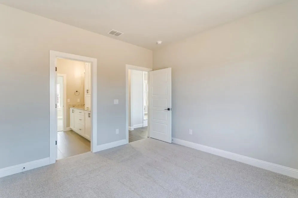 InteriorPhoto for House Plan #904591