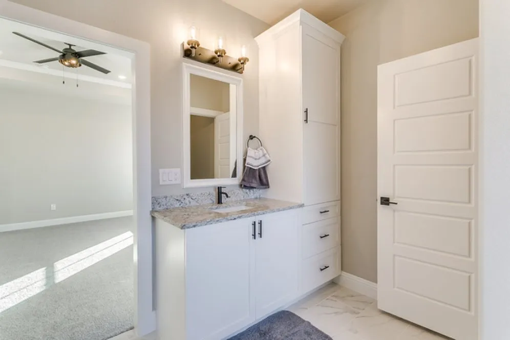 InteriorPhoto for House Plan #904591