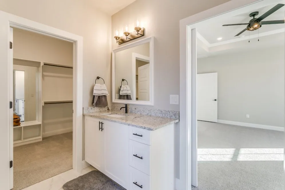 InteriorPhoto for House Plan #904591