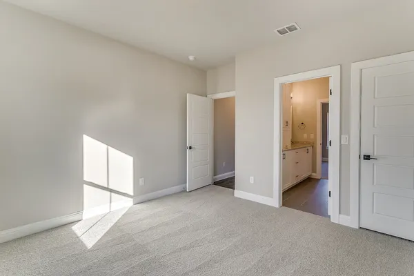 InteriorPhoto for House Plan #904591